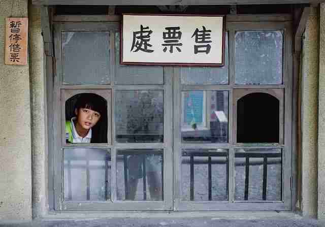 从舆情观察看鉴黄师电脑版神级操作冷静思考